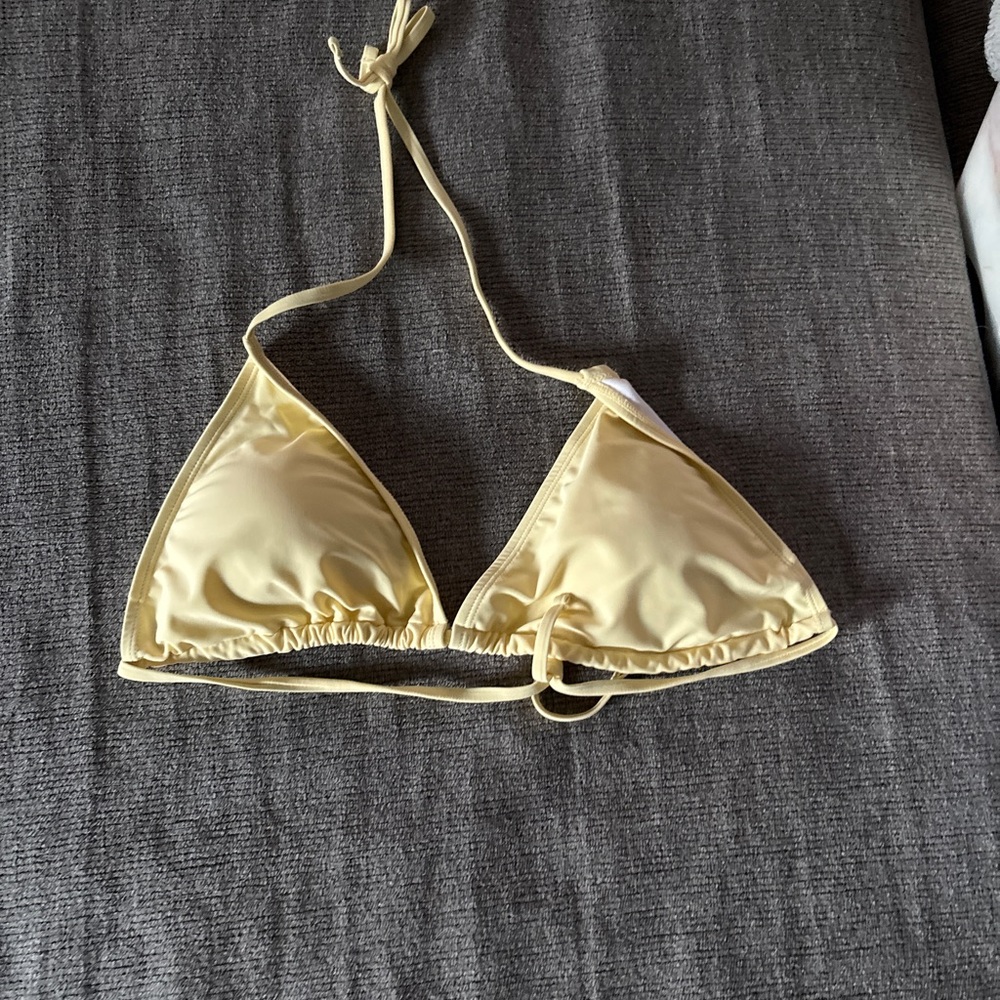 NEVER WORN: Yellow Triangle Bikini Top